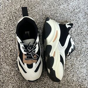 Neutral Steve Madden Possession Sneakers